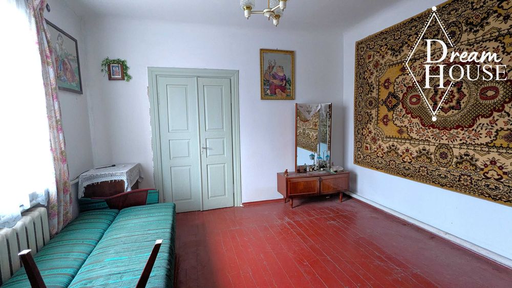 Продам половину будинку, по вул.Івана Багряного