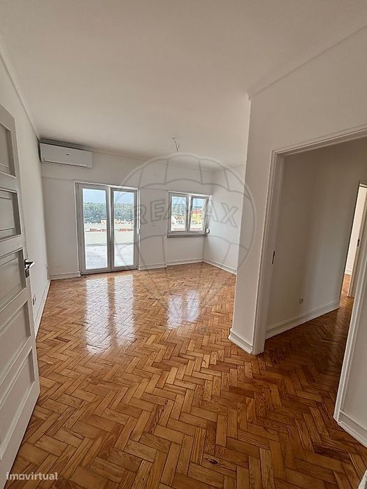 Apartamento T2 para arrendamento