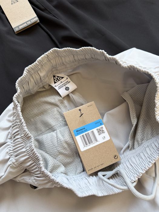 Широкі штани Nike ACG Nylon 2026