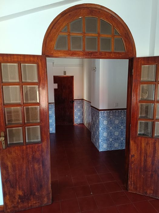 Arrenda se sótão t2