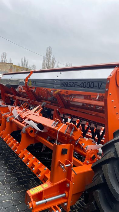 Сівалка зернотукова СЗФ 4000v варіаторна СЗ 4 Сеялка зерновая Фаворит