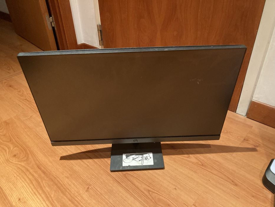 Monitor LG flatron modelo M 2062 DL outro HP P24G5 FHD