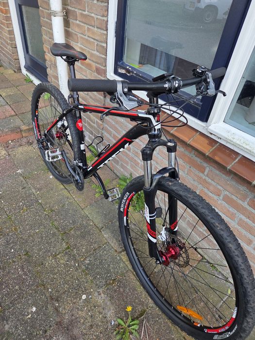 Sprzedam rower firmy Trek  29cali