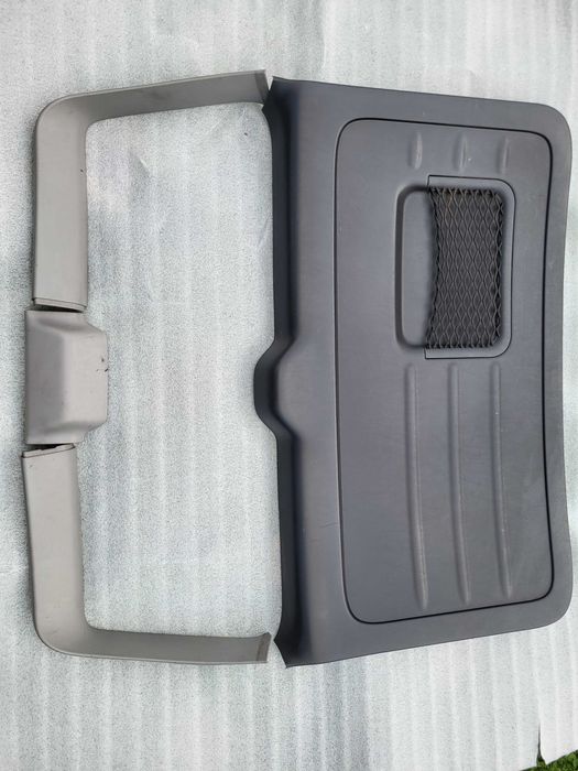 Tapicerka do drzwi/klapa tył, Toyota RAV4 II 2000-2005