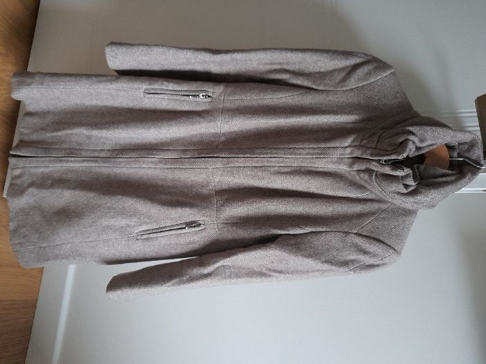 Płaszcz damski, sportowy, rozmiar S, ZARA