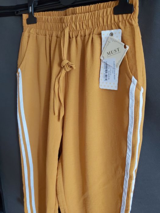 Spodenki damskie, MUST, nowe
