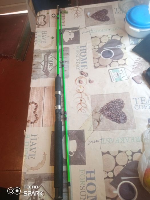 Продам спінінги в хорошому стані