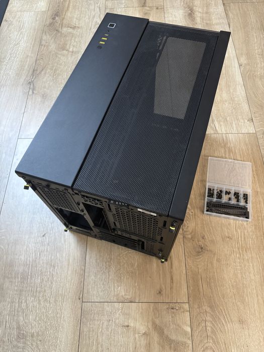 Obudowa Corsair 2500x czarna