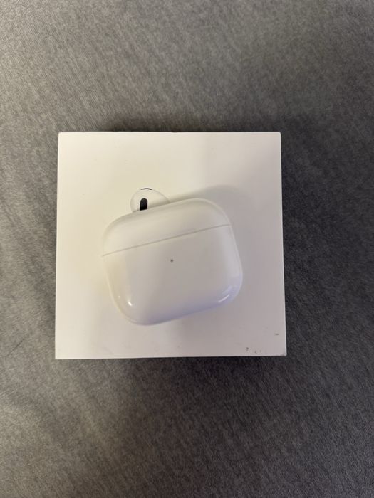 Apple AirPods 3 (3-го покоління)