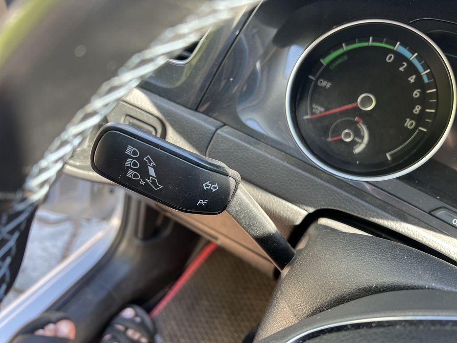 Volkswagen E-Golf 2017