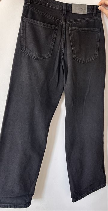 Jeansy damskie STRADIVARIUS