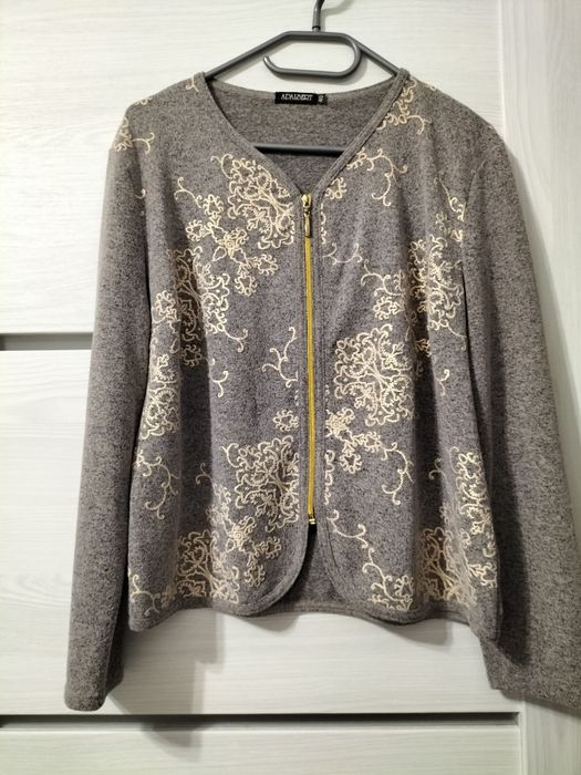 Sweter damski nowy