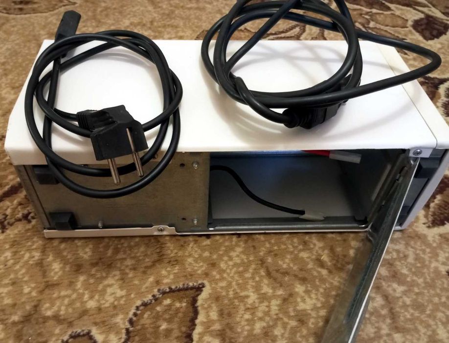 ИБП  APC Back-UPS Mi 650VA, 400W (BK650MI) без АКБ