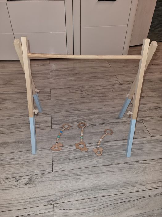 Stojak babygym drewniany