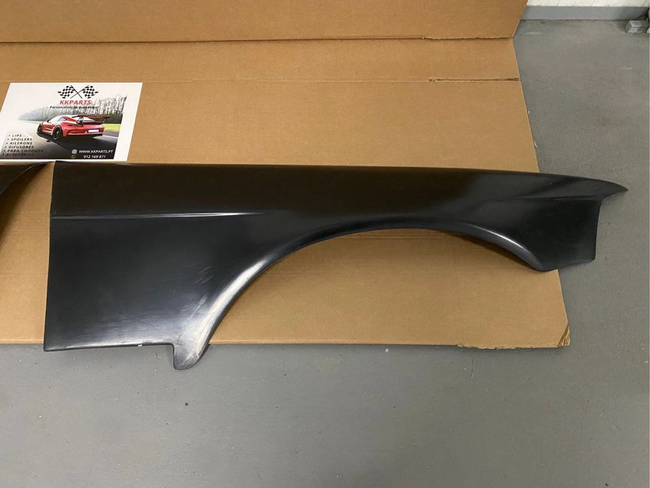 KIT ALARGAMENTO BMW SÉRIE 3 E36 FENDER FLARES / SET OVERFENDERS NOVO