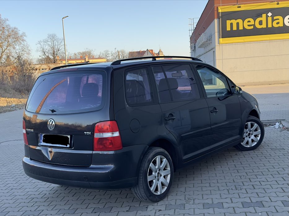 Volkswagen Touran 1.9TDI 105KM BKC 6 Biegów