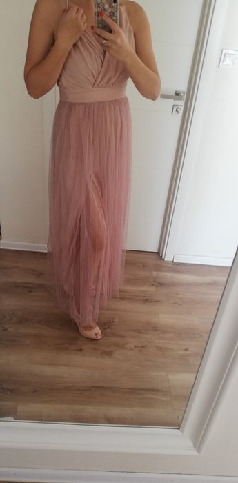 Sukienka nowa 38 śliczna