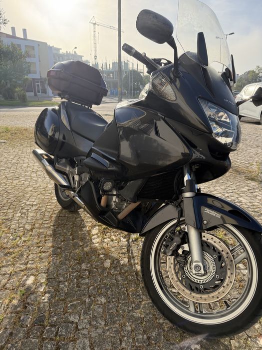 Honda Deauville NT 700