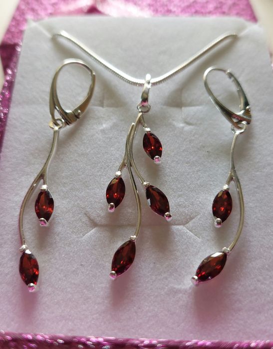 Komplet srebrny gałązka granatu