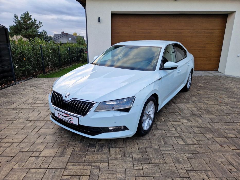 Skoda Superb 1.4 ACT KeyFree El. Klapa Podgrzewane Fotele Xenon skrętny Salon PL