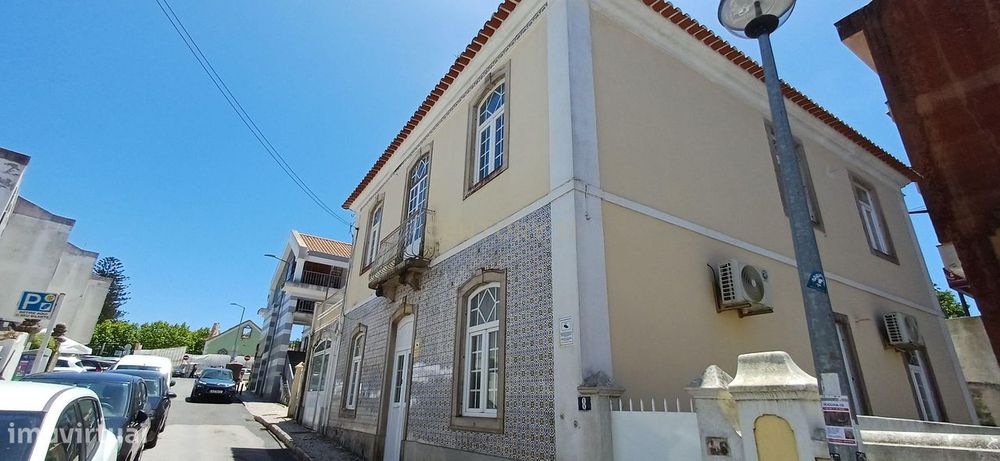 Apartamento T1 * em Moradia de Charme no Coração de SINTRA * Arrendar
