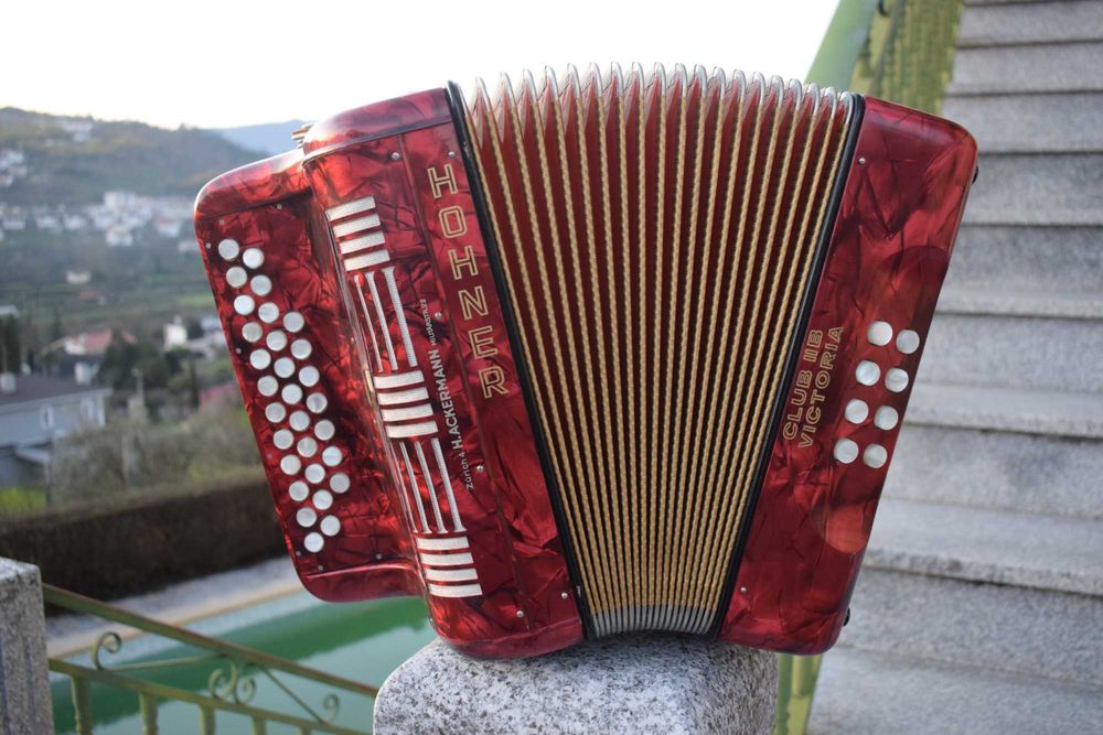 Concertina Hohner Club IIB Victoria Sol Do Fa