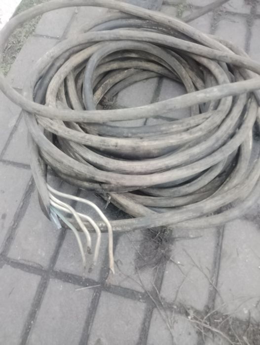 Кабель 4 жильний