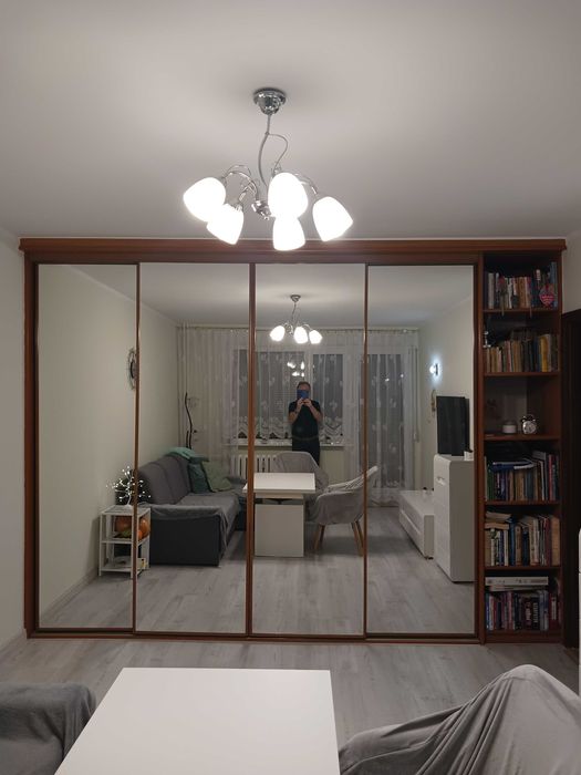 Szafa typu Komandor z lustrami