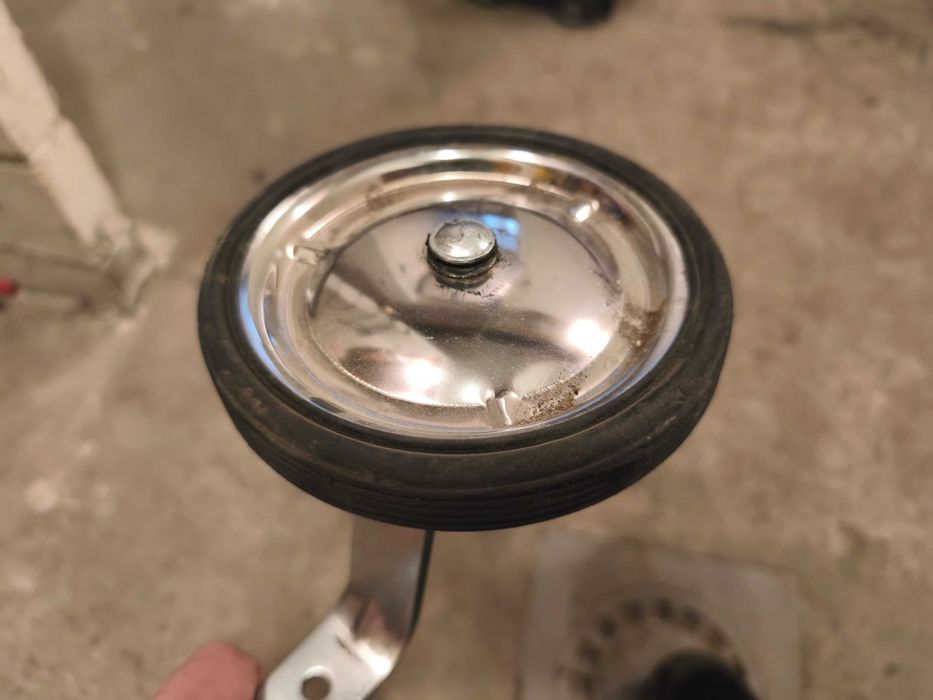 Kółka boczne do rowerka firmy Giant