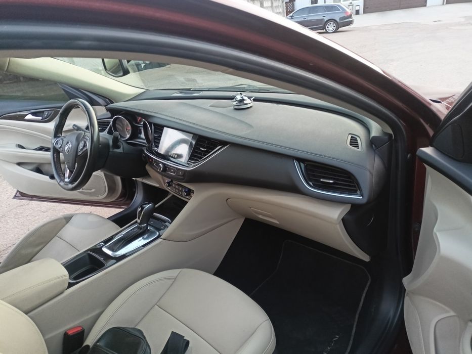 Buick Regal tour x