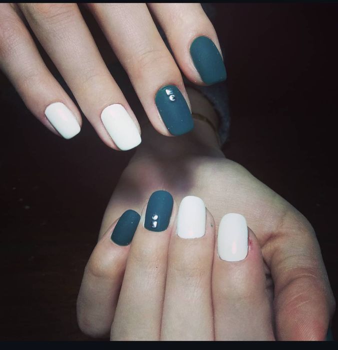 Манікюр,нарощення ,корекція.