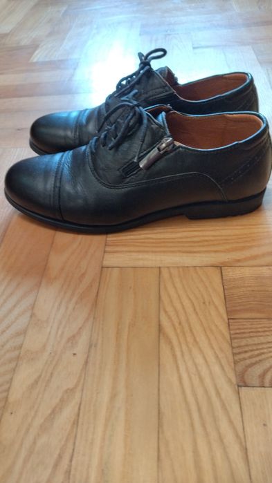 Дитячі шкіряні туфлі