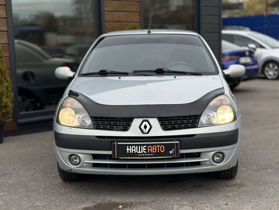 RENAULT SYMBOL 2003 року, 1.4 газ/бензин, автомат, передній привід.