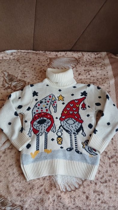 Светр з новорічним малюнком М