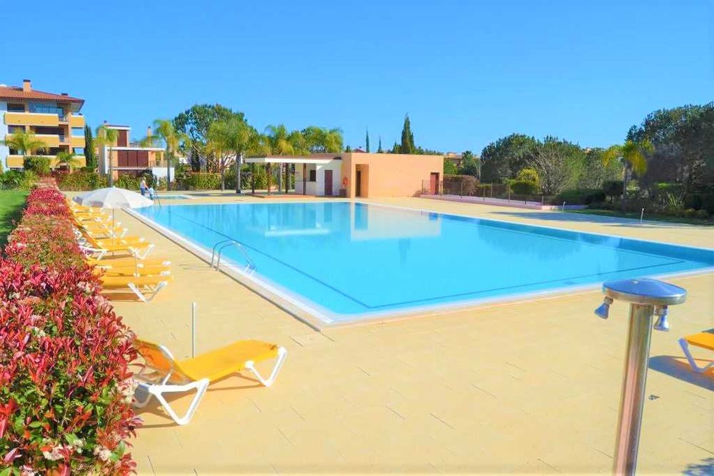 Vilamoura - Monte Laguna. Piscinas, garagem, internet -2026