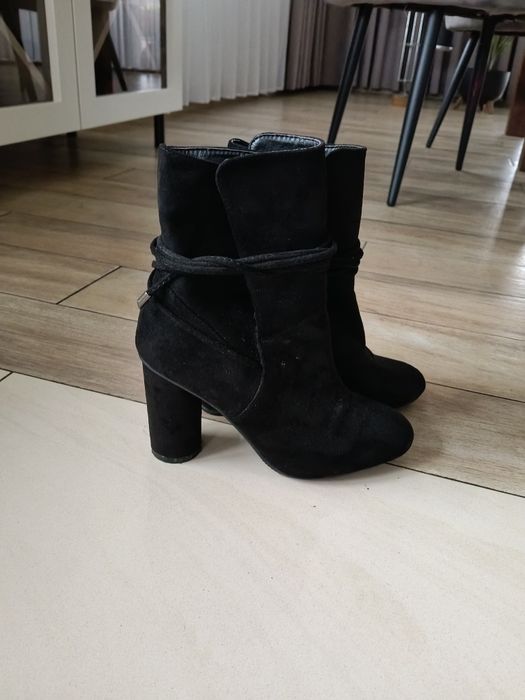 Botki, kozaki damskie jesienne zimowe Vices 36