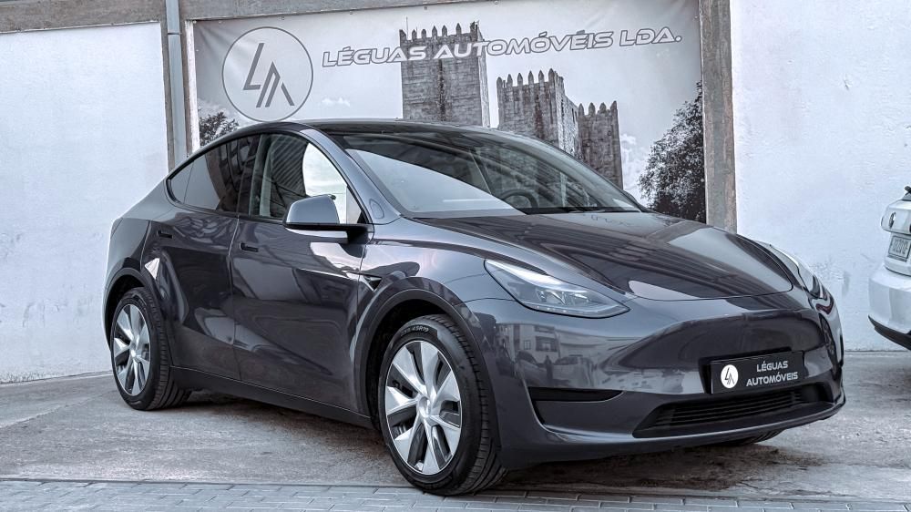 Tesla Model Y Long Range Tração Integral