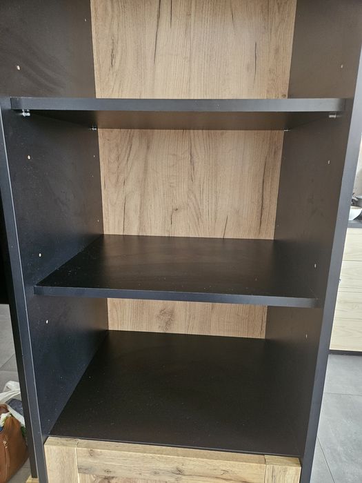 Szafka w stylu loftowym