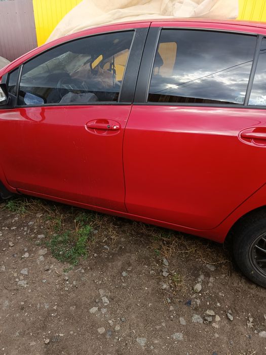 Продам двери TOYOTA Yaris 2007гв