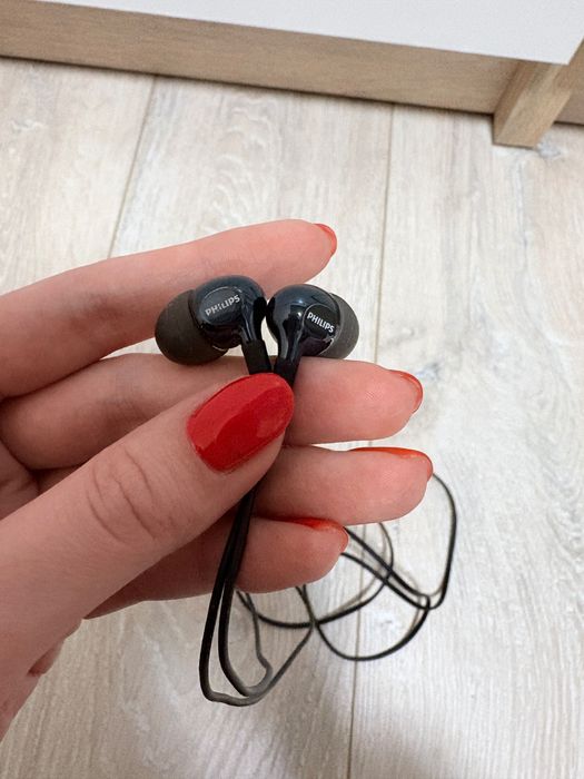 Навушники Philips