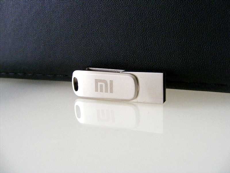 Nowy Pendrive Mi 2TB 2000 GB (złącze USB i USB-C)