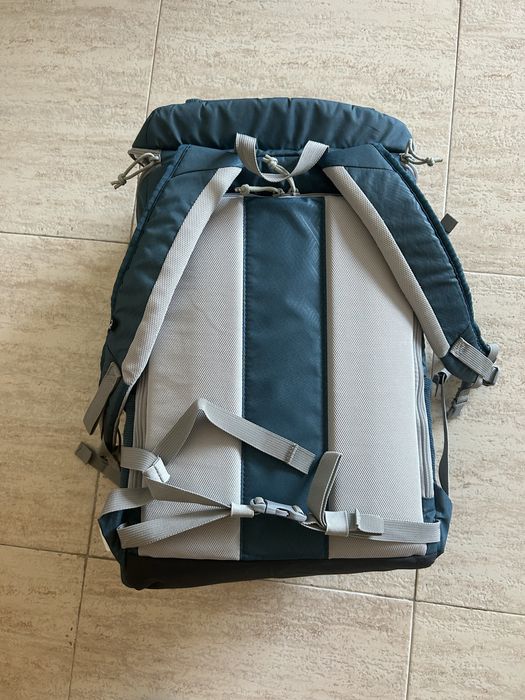 Mochila Decathlon 30L termica