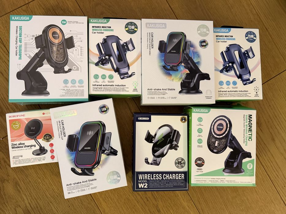 Sprzedam zawartość stoiska z akcesorismi do telefonów