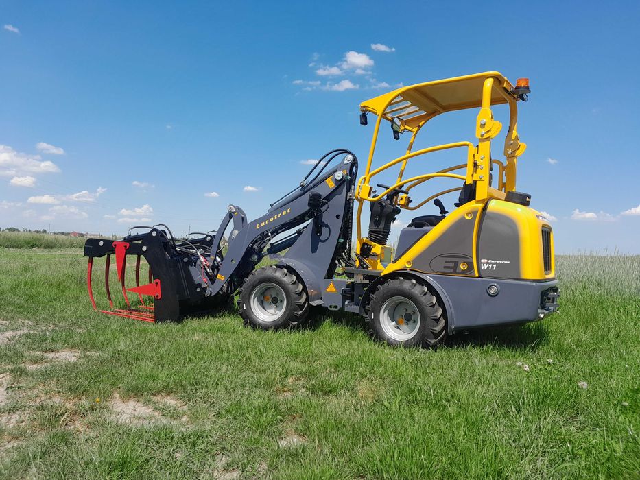 Ładowarka przegubowa EUROTRAC W11 [Silnik Kubota 26KM] Szerokość 110cm