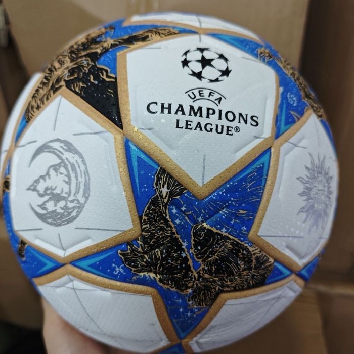 М'яч футбольний Adidas Ліга Чемпіонів 25/26,