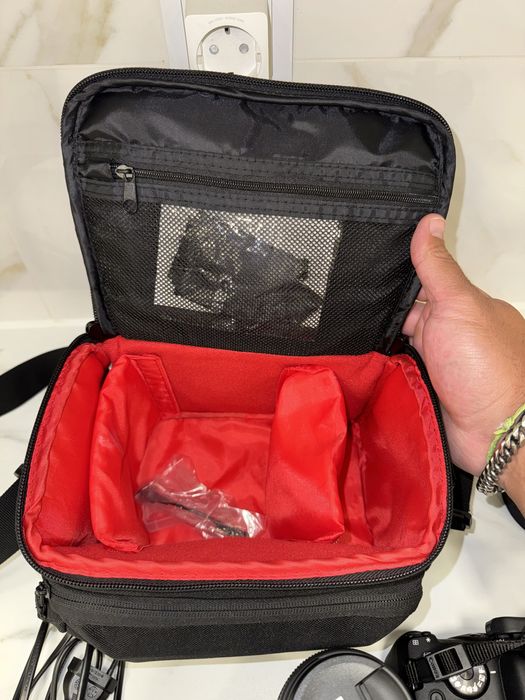 Kit Canon Eos 2000d + 18-55 IS STM + 75-300 DC STM