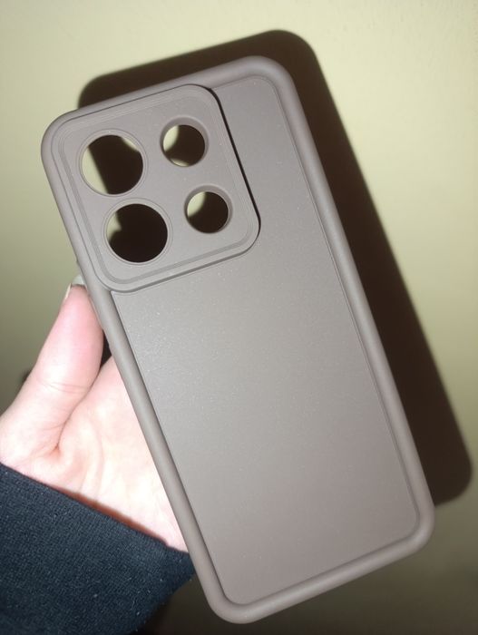 Чехол на телефон