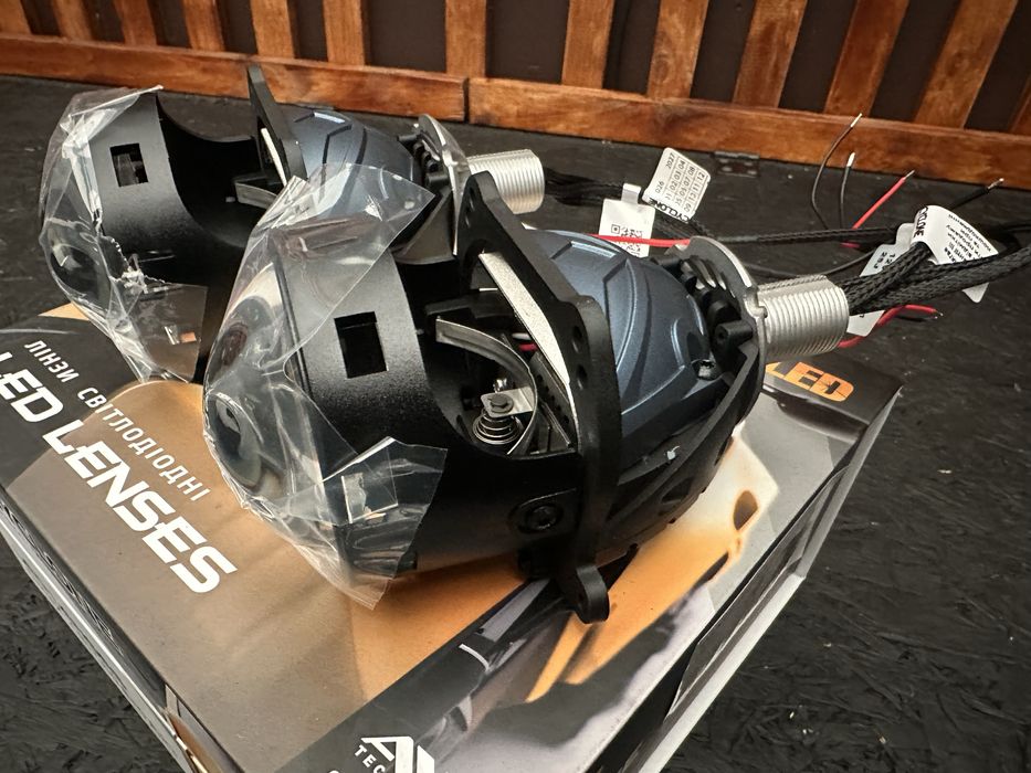 Bi-led лінзи Cyclone q1. 60/70w. 3,0" (78мм).  Бі лед лінзи