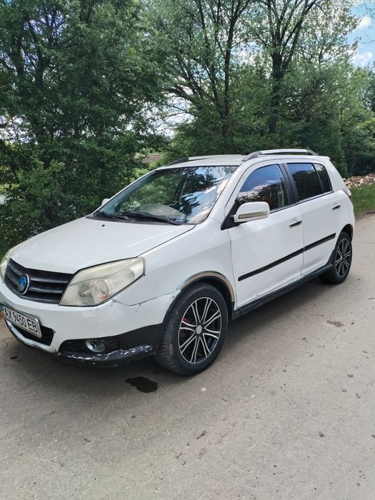 Продам джілі мк крос 2013р. Газ бенз, є нюанси по кузову, по ТП без торгу