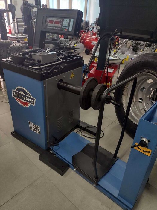 Грузовой балансировочный станок (стенд) ShiningBerg W69B